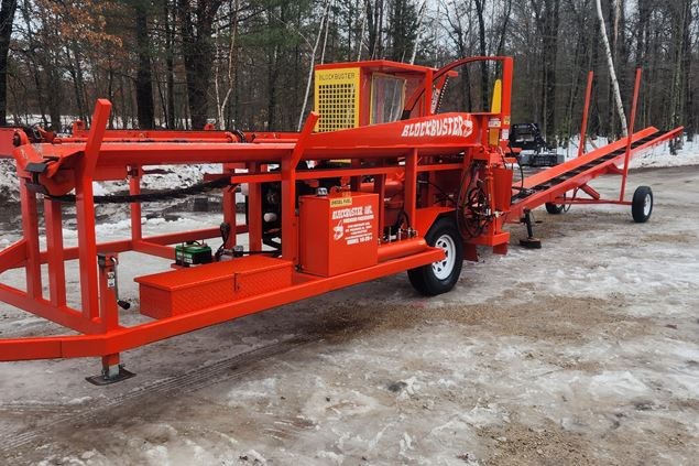 Blockbuster store wood splitter